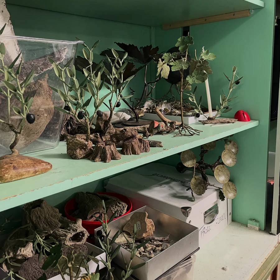 Les étagères de l'atelier